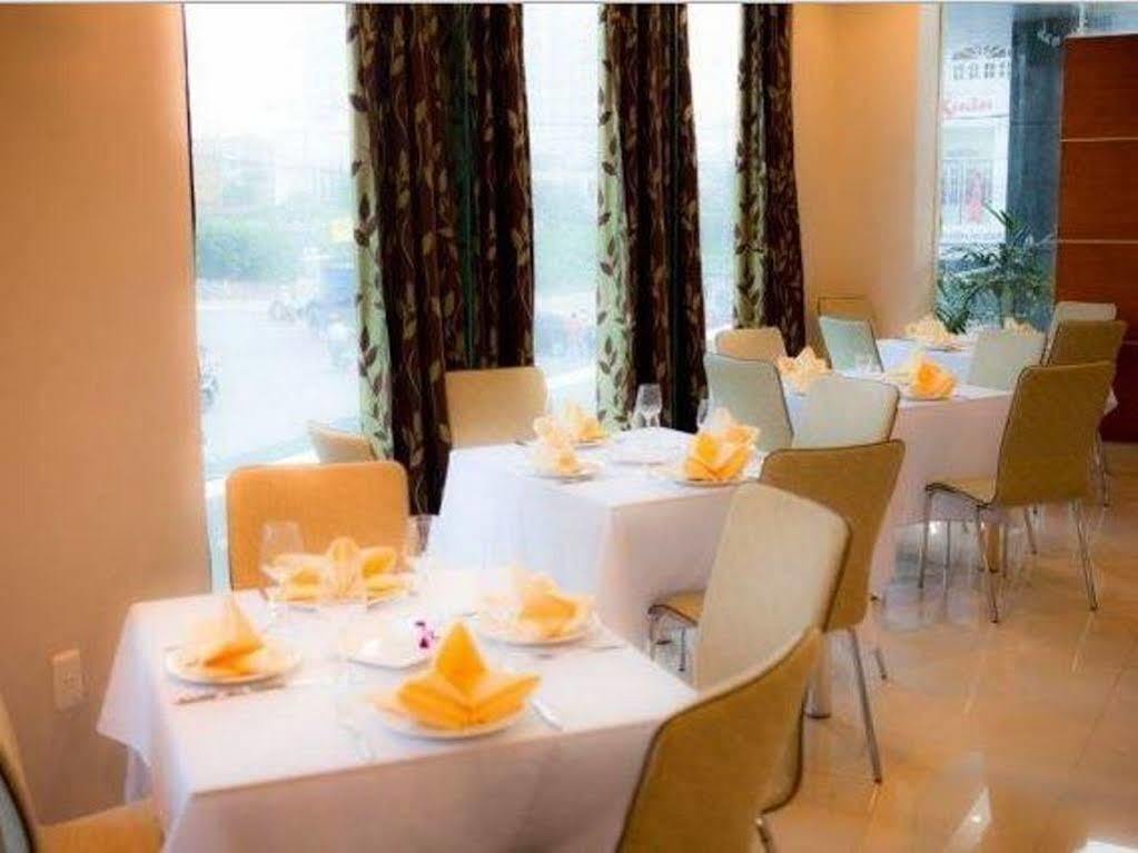 Hue Smile Hotel Restaurant foto