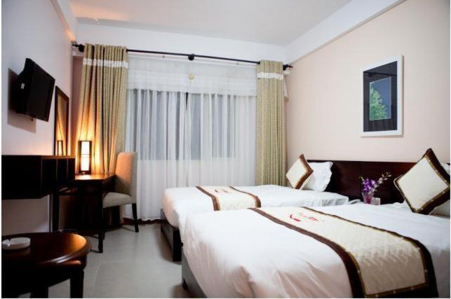 Hue Smile Hotel Zimmer foto